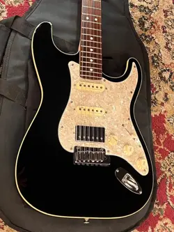 HSS 2019 BLACKG-CLUB