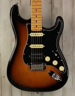 USED FENDER AMERICAN PROFESSIONAL II STRATOCASTER (189)