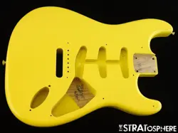 FENDER CUSTOM SHOP 70TH ANNIE 54 STRATOCASTER NOS BODY ASH GRAFFITI YELLOW