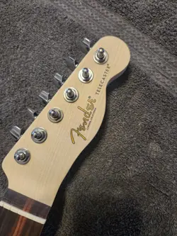 REPLACEMENT NECK FOR FENDER TELECASTER SEE DESCRIPTION.