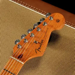 FENDER AMERICAN VINTAGE 57 STRATOCASTER 2-TONE SUNBURST SAFE DELIVERY FROM JAPAN