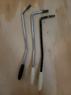 3 FENDER STYLE TREMOLO ARMS