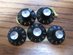 70-80S FENDER SILVERFACE