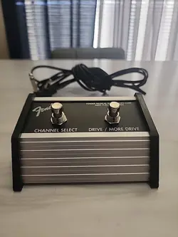 FENDER TWO BUTTON FOOTSWITCH P/N 0050419000 CHANNEL SELECT/DRIVE