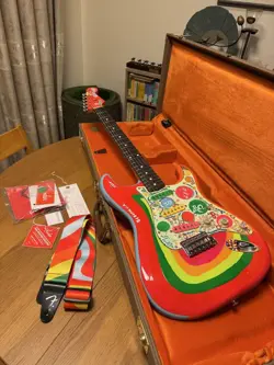 FENDER GEORGE HARRISON STRATOCASTER ROCKY