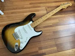 FENDER JAPAN ST54