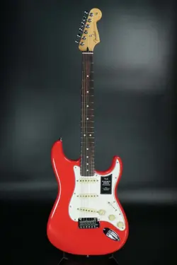 II STRATOCASTER CORAL