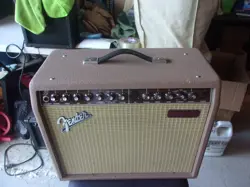 EXCELLENT FENDER ACOUSTASONIC 30 COUSTIC GUITAR COMBO AMP