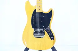 ELECTRIC GUITAR ASH
