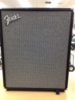 FENDER RUMBLE 500 V3 BASS COMBO AMPLIFIER WITH POWER CORD