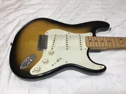 JOHNSON STRATOCASTER WITH