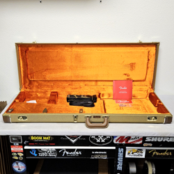 2024 FENDER ERIC CLAPTON STRATOCASTER TWEED HARDSHELL CASE USA '57 50'S RI STRAT