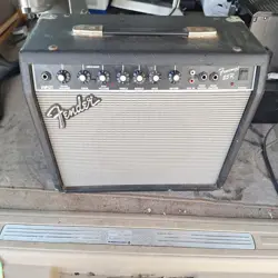 FENDER FRONTMAN 25R ELECTRIC GUITAR AMPLIFIER WITH POWER CORD