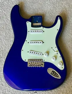 2004 BLUE SQUIER BY FENDER STRATOCASTER 60'S MINT GREEN 40MM BODY SSS GOOD!