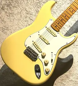 FENDER VINTERA 270S STRATOCASTER MAPLE FINGERBOARD  (NO250814)