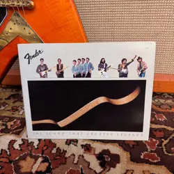 VINTAGE 1982 FENDER USA GUITAR BASS AMP CATALOG CATALOGUE BROCHURE 1980S