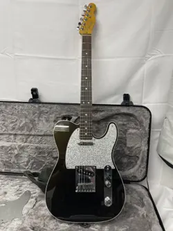 TELECASTER BLACK 6-STRING