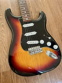 FENDER 70S