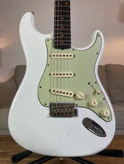 JOURNEYMAN STRATOCASTER OLYMPIC