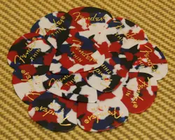 098-0351-750 (12) FENDER THIN CONFETTI CELLULOID CLASSIC 351 SHAPE GUITAR PICKS