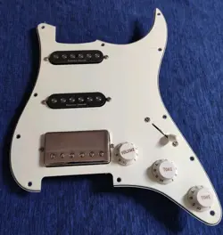 PICKGUARD N.O.S. TREMBUCKER-5