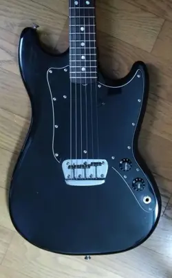 VINTAGE FENDER USA MUSICMASTER S8XX SERIAL