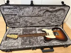 FENDER 2018 LIMITED CUSTOM TELECASTER
