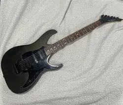 GUITAR 1990