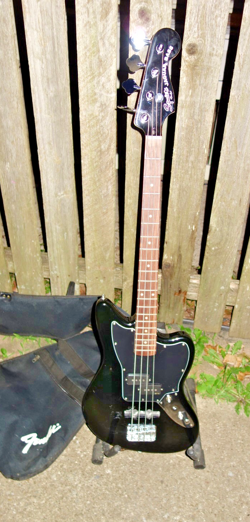 GUITAR BLACK FOR
