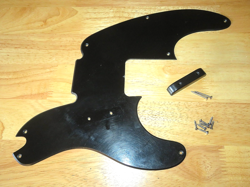 BLACK 1 PLY FENDER TELECASTER BASS PICKGUARD