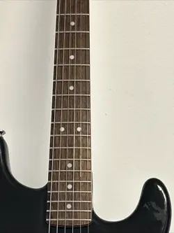 FENDER STARCASTER MINI