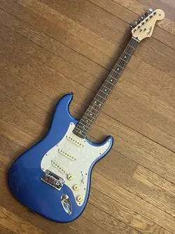 CUSTOM WIRED STRATOCASTER STRAT LAKE PLACID BLUE PEARL ROSEWOOD FENDER SPECS