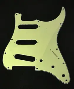 FENDER STRATOCASTER USA