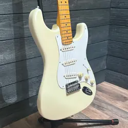 BREWSTER STRATOCASTER