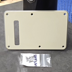 2004 3-PLY MINT GREEN FENDER  USA STRAT TREMOLO COVER AMERICAN GUITAR BACK PLATE