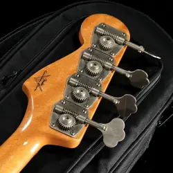 FENDER CUSTOM SHOP 1964 JAZZ BASS NOS 3TONE SUNBURST SAFE DELIVERY FROM JAPAN