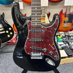 10803 SQUIER BY FENDER STRATOCASTER SAFE DELIVERY FROM JAPAN