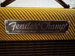 FENDER CHAMP