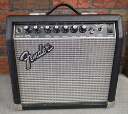 AMPLIFIER 38W/FRONTMAN