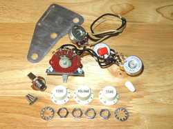 FENDER 1991 USA WHITE AMERICAN VINTAGE 57/62 STRATOCASTER CONTROL POTS HARNESS