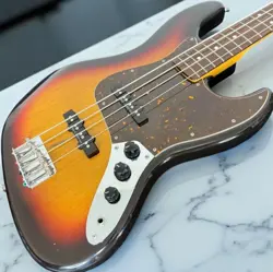 FENDER JAPAN JB62 DMC JAZZ BASS ELECTRIC BASS WITH DIMARZIO PICKUPS