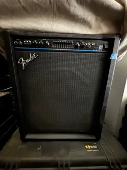 HUNDRED BASS AMP