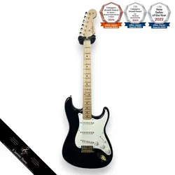 FENDER CUSTOM SHOP 1956 STRATOCASTER NOS BLACK/GOLD HARDWARE