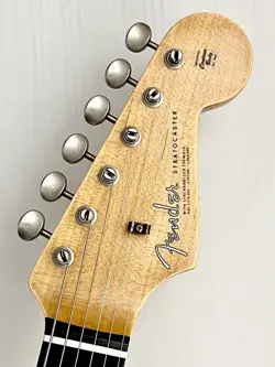 STRATOCASTER RELIC AGED