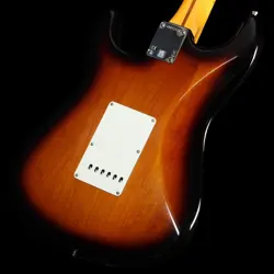 FENDER AMERICAN VINTAGE II 1957 STRATOCASTER MAPLE FINGERBOARD 2 COLOR SUNBURST