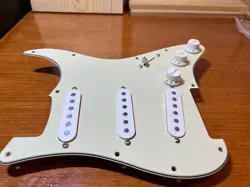 2008 FENDER STRATOCASTER SSS LOADED PICKGUARD 3 PLY MINT GREEN/BLACK