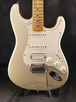 FENDER 2007 AMERICAN STANDARD STRATOCASTER HSS MOD.