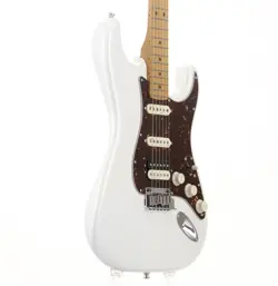 STRATOCASTER HSS ARCTIC