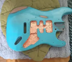 STRATOCASTER BODY MOHOGANY FOR PARTS SQUIER FENDER