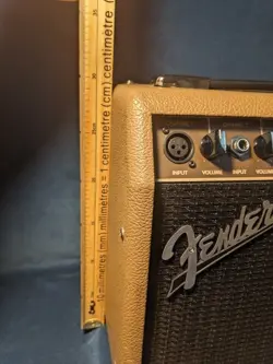 AMPLIFIER EXCELLENT COND.